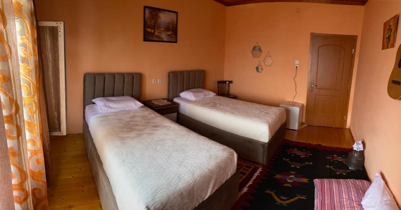Vila Llulla Kruje Ngoại thất bức ảnh