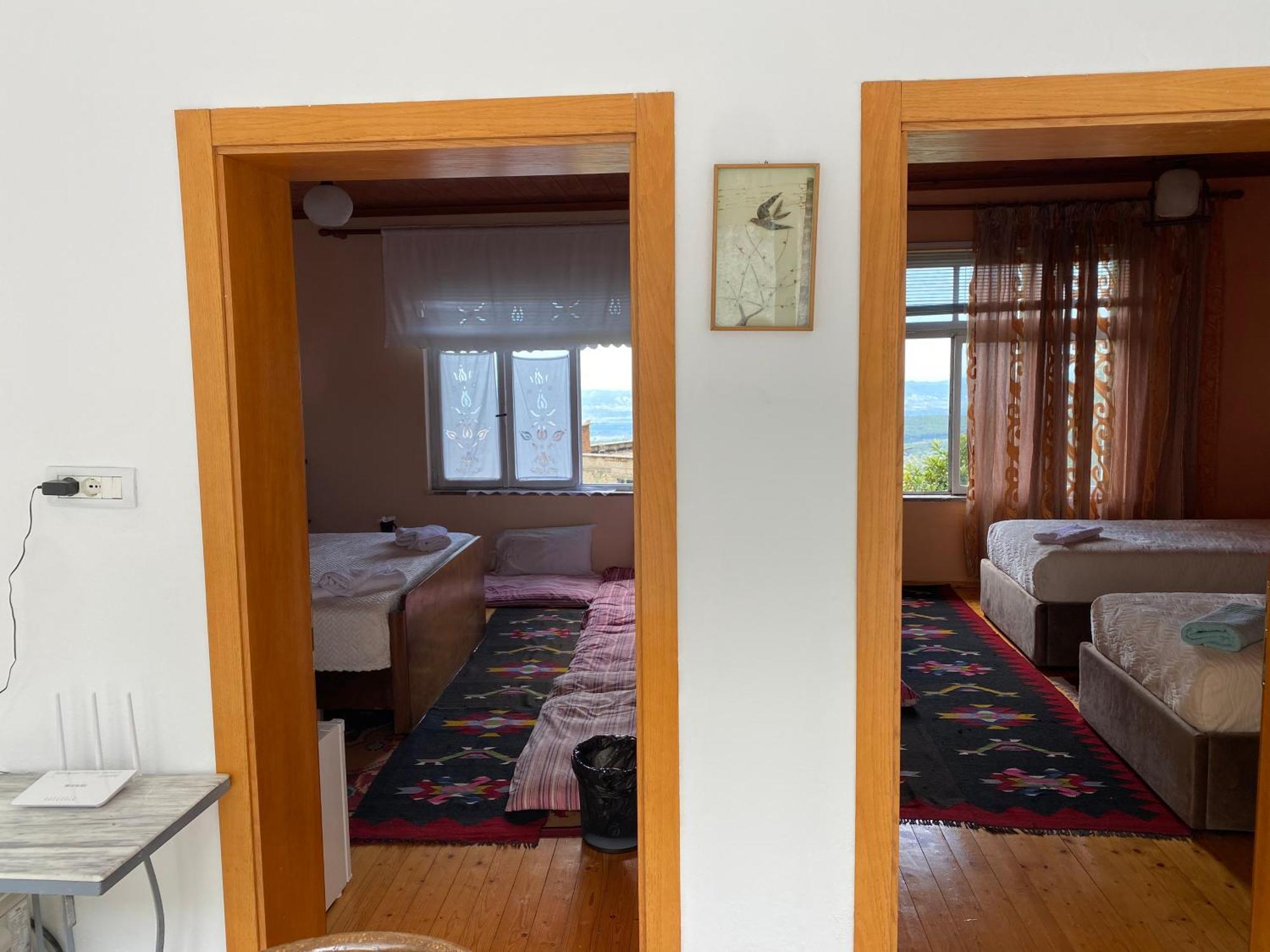 Vila Llulla Kruje Ngoại thất bức ảnh